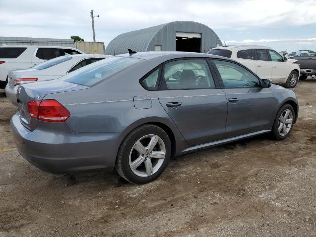 Photo 3 from auction – 2015 VOLKSWAGEN PASSAT S with VIN 1VWAT7A37FC043834