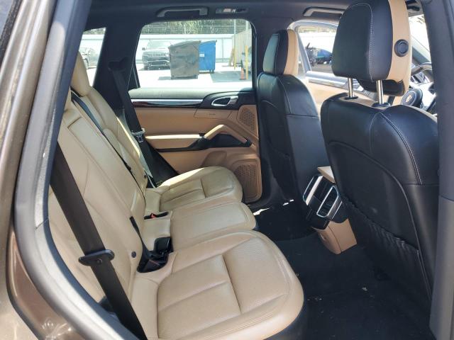 Photo 11 from auction – 2016 PORSCHE CAYENNE with VIN WP1AA2A20GLA04926