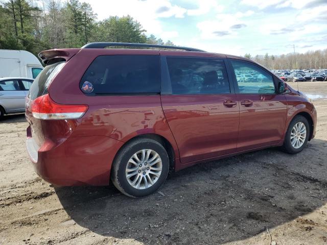 Photo 3 from auction – 2013 TOYOTA SIENNA XLE with VIN 5TDYK3DC7DS383828