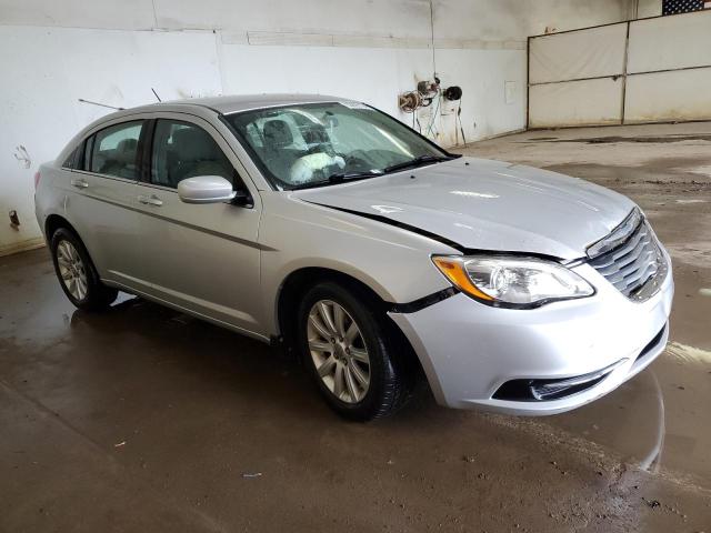 Photo 4 from auction – 2012 CHRYSLER 200 TOURIN with VIN 1C3CCBBB6CN101988