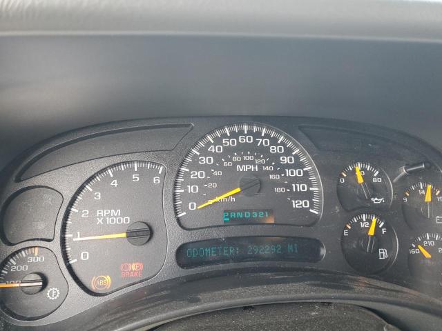 Photo 9 from auction – 2005 GMC SIERRA C15 with VIN 1GTGC13UX5F871812