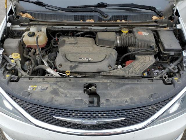 Photo 12 from auction – 2017 CHRYSLER PACIFICA L with VIN 2C4RC1GG6HR561294