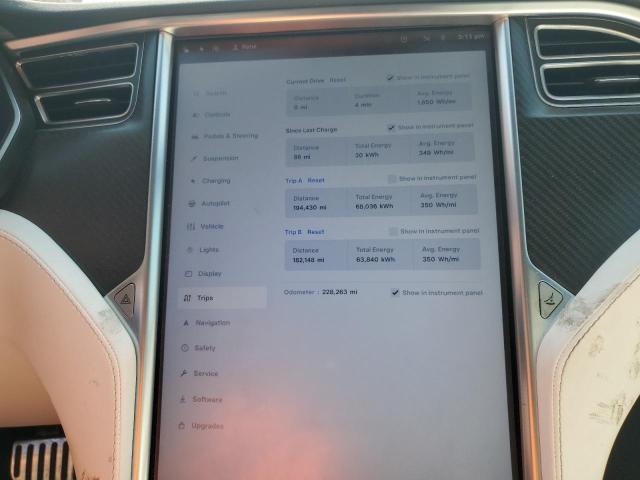 Photo 9 from auction – 2017 TESLA MODEL S with VIN 5YJSA1E25HF219345