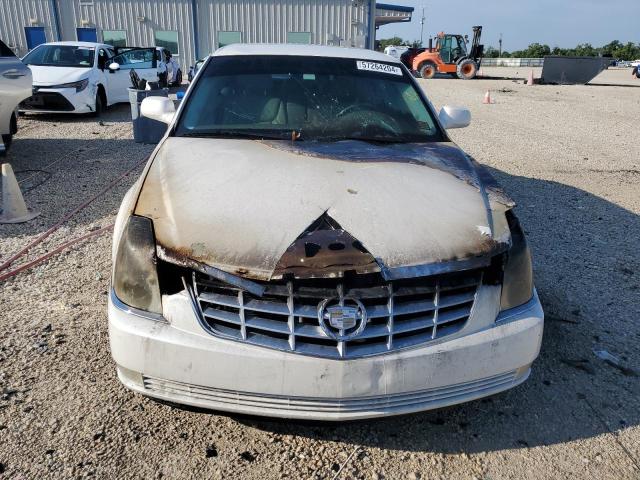 Photo 5 from auction – 2006 CADILLAC DTS with VIN 1G6KD57Y56U230031