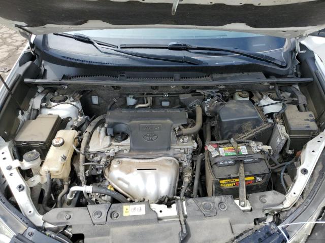 Photo 12 from auction – 2017 TOYOTA RAV4 LE with VIN JTMZFREV2HJ708643