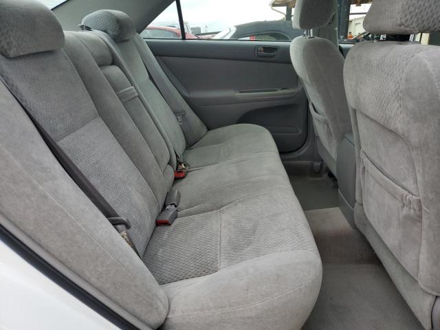 Photo 10 from auction – 2004 TOYOTA CAMRY LE with VIN 4T1BE32K44U342829