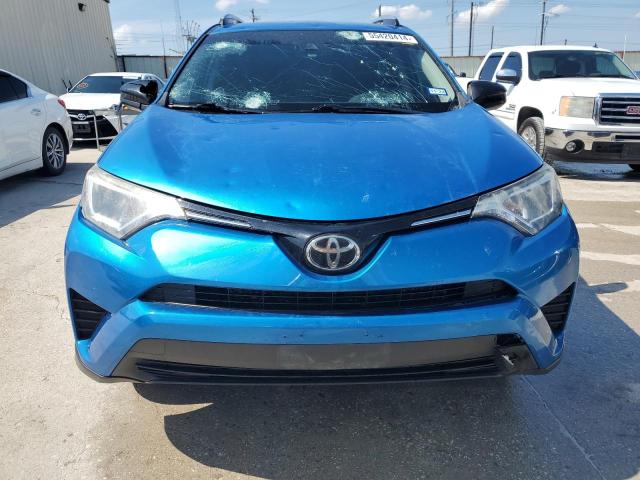 Photo 5 from auction – 2018 TOYOTA RAV4 LE with VIN JTMZFREV0JJ207935