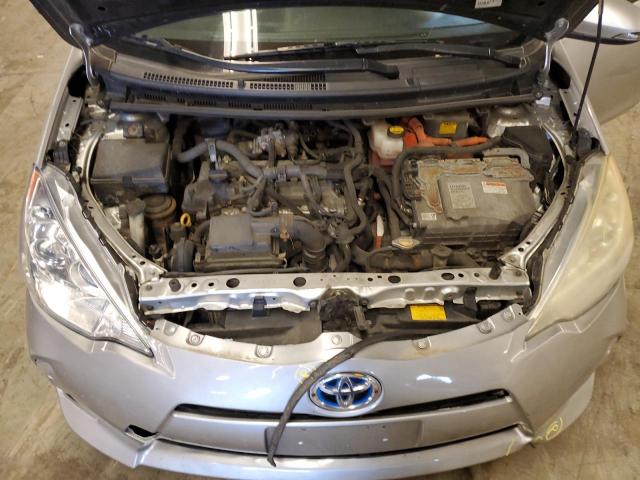 Photo 11 from auction – 2013 TOYOTA PRIUS C with VIN JTDKDTB36D1031839