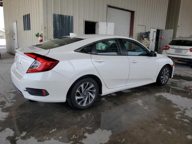 Photo 3 from auction – 2018 HONDA CIVIC EX with VIN 19XFC2F77JE209858