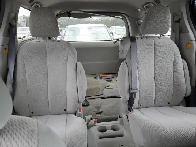 Photo 10 from auction – 2011 TOYOTA SIENNA LE with VIN 5TDKK3DC2BS164276