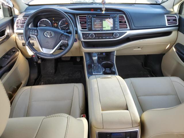 Photo 8 from auction – 2018 TOYOTA HIGHLANDER with VIN 5TDJZRFH7JS899420