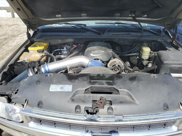 Photo 12 from auction – 2002 CHEVROLET SUBURBAN K with VIN 3GNFK16Z02G231051