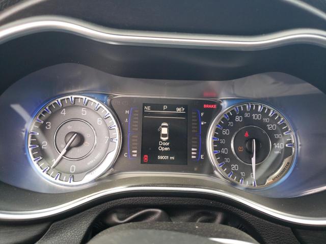 Photo 9 from auction – 2015 CHRYSLER 200 LIMITE with VIN 1C3CCCABXFN635393