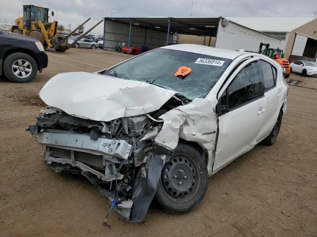 TOYOTA PRIUS C 2015 with VIN JTDKDTB38F1108388 - Photo from auction