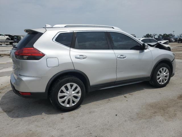 Photo 3 from auction – 2017 NISSAN ROGUE S with VIN KNMAT2MV0HP546510