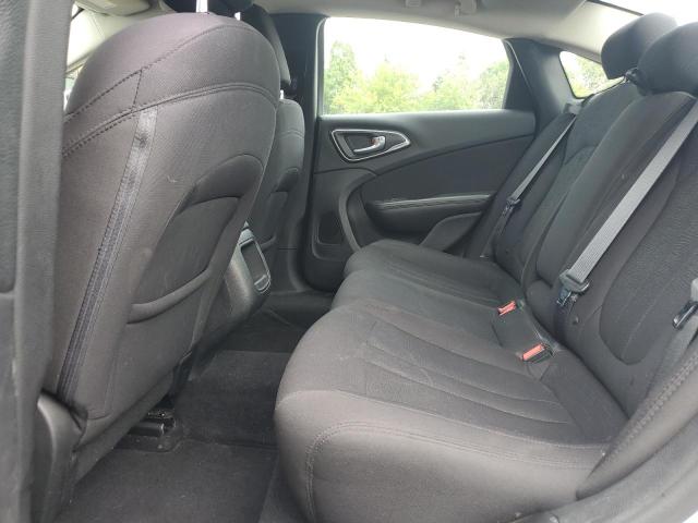 Photo 10 from auction – 2015 CHRYSLER 200 LIMITE with VIN 1C3CCCAB5FN552258