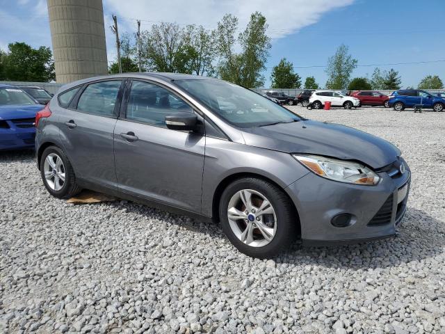 Foto 4 de la subasta – 2014 FORD FOCUS SE con VIN 1FADP3K22EL366874