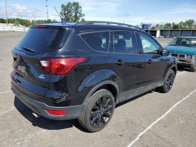 Photo 3 from auction – 2019 FORD ESCAPE SE with VIN 1FMCU9GD7KUC06471
