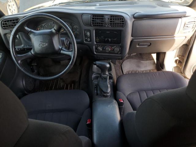 Photo 8 from auction – 2004 CHEVROLET BLAZER with VIN 1GNCS18X94K132853