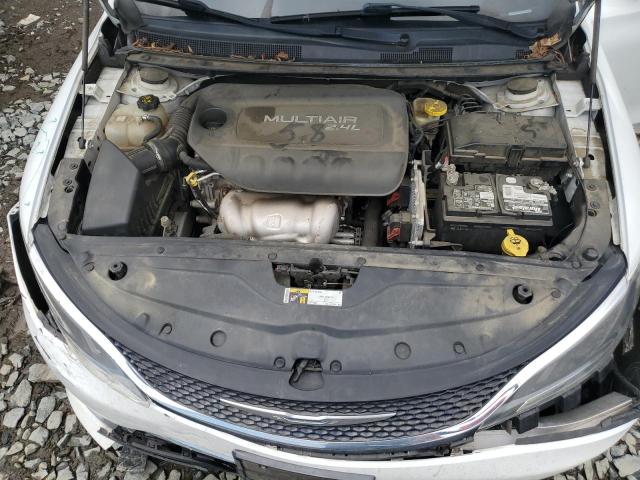 Photo 11 from auction – 2016 CHRYSLER 200 C with VIN 1C3CCCCB5GN110093