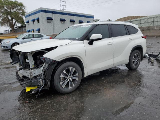 TOYOTA HIGHLANDER 2020 with VIN 5TDHZRBH8LS501574 - Photo from auction
