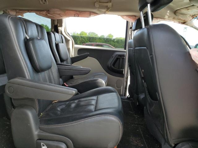 Photo 11 from auction – 2012 CHRYSLER TOWN & COU with VIN 2C4RC1BG7CR213715