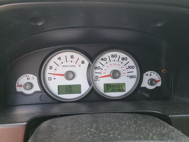 Photo 9 from auction – 2005 FORD ESCAPE LIM with VIN 1FMYU941X5KB29613