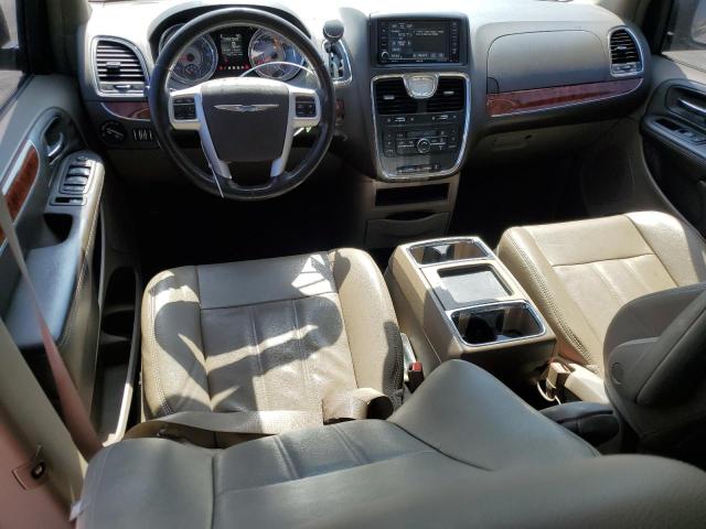 Photo 8 from auction – 2015 CHRYSLER TOWN & COU with VIN 2C4RC1BGXFR552716