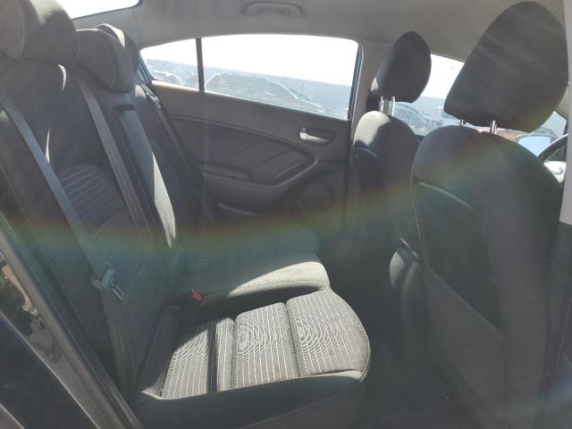 Photo 10 from auction – 2017 KIA FORTE LX with VIN 3KPFL4A77HE039790
