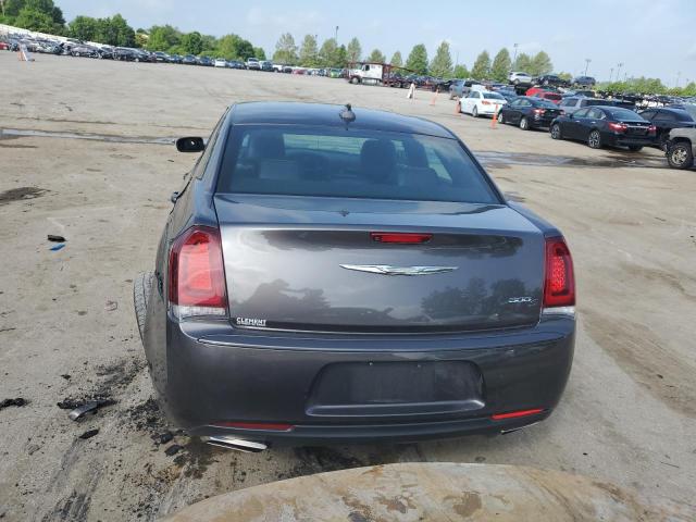 Photo 6 from auction – 2019 CHRYSLER 300 S with VIN 2C3CCABGXKH542374