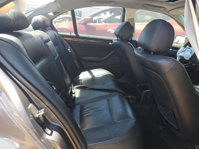 Photo 10 from auction – 2002 BMW 325 I with VIN WBAEV33492KL73999