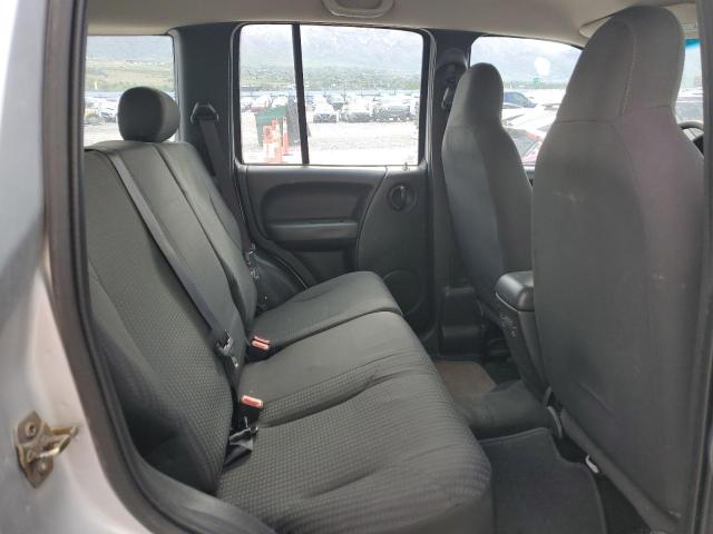 Photo 10 from auction – 2004 JEEP LIBERTY SP with VIN 1J4GL48K94W284289