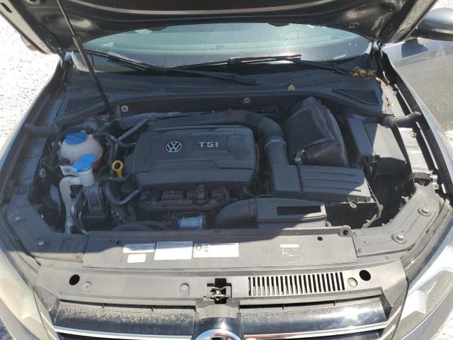 Photo 11 from auction – 2015 VOLKSWAGEN PASSAT S with VIN 1VWAS7A3XFC080489