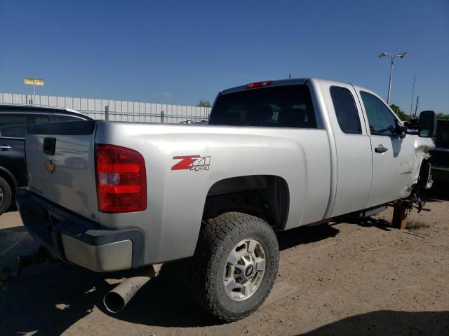 Photo 3 from auction – 2011 CHEVROLET 1500 with VIN 1GC2KXE82BZ393783