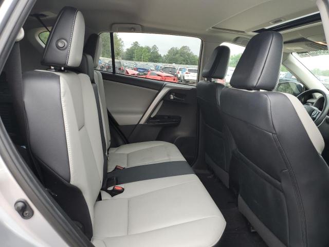 Photo 11 from auction – 2018 TOYOTA RAV4 LIMIT with VIN 2T3YFREV8JW427305