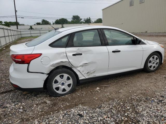 Photo 3 from auction – 2017 FORD FOCUS S with VIN 1FADP3E23HL234531