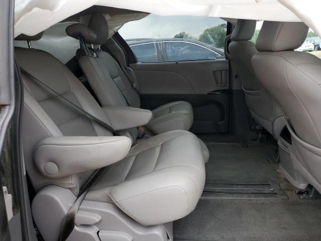 Photo 11 from auction – 2017 TOYOTA SIENNA XLE with VIN 5TDYZ3DC4HS786831