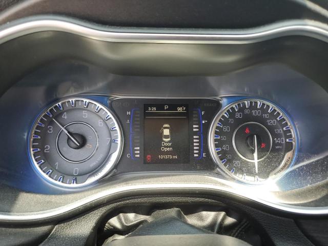 Photo 9 from auction – 2016 CHRYSLER 200 LIMITE with VIN 1C3CCCAB8GN157816