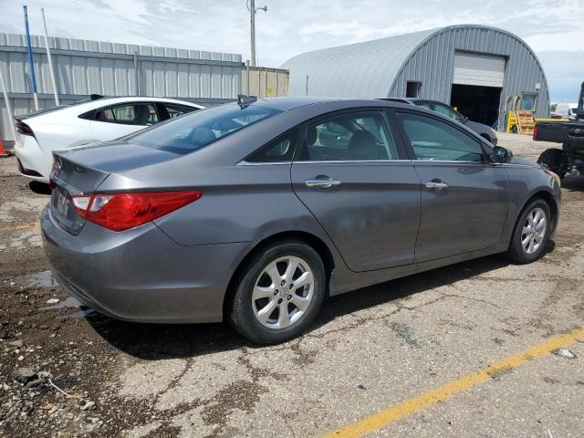 Photo 3 from auction – 2013 HYUNDAI SONATA SE with VIN 5NPEC4AC3DH740731