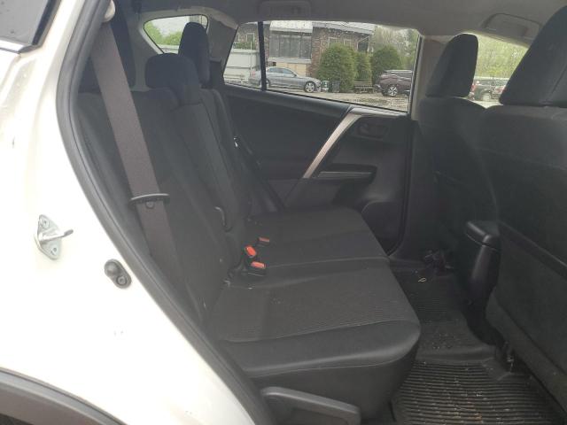 Photo 10 from auction – 2017 TOYOTA RAV4 LE with VIN JTMBFREV6HJ146800