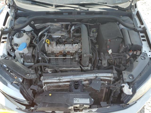 Photo 11 from auction – 2017 VOLKSWAGEN JETTA S with VIN 3VW2B7AJ1HM207750