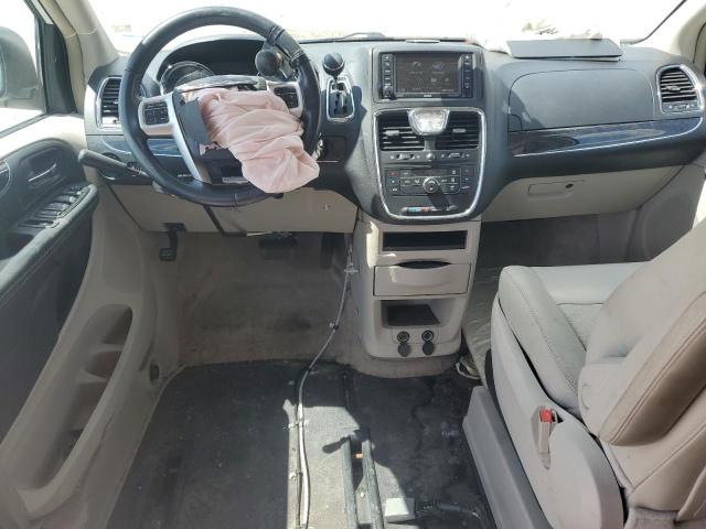 Photo 8 from auction – 2015 CHRYSLER TOWN & COU with VIN 2C7WC1CG8FR645707