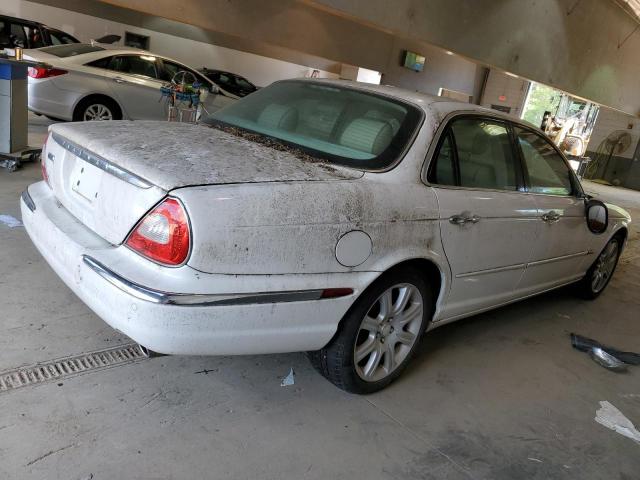 Photo 3 from auction – 2004 JAGUAR VANDENPLAS with VIN SAJWA74C74SG24767