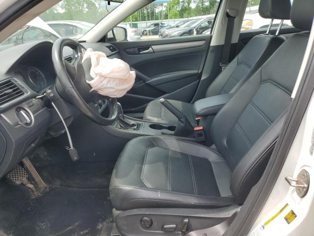 Photo 7 from auction – 2015 VOLKSWAGEN PASSAT S with VIN 1VWAT7A38FC102972