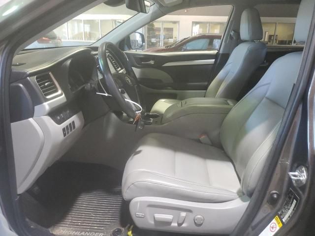 Photo 7 from auction – 2018 TOYOTA HIGHLANDER with VIN 5TDJZRFH0JS855484