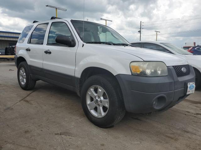 Photo 4 from auction – 2005 FORD ESCAPE XLT with VIN 1FMYU03195DA07925