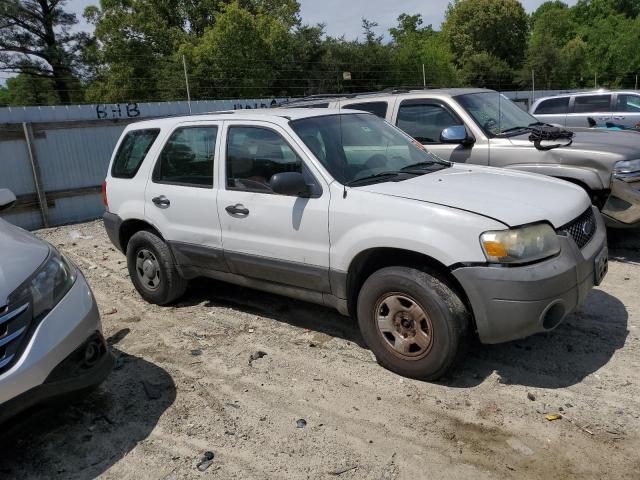 Photo 4 from auction – 2005 FORD ESCAPE XLS with VIN 1FMYU92Z85KD72734