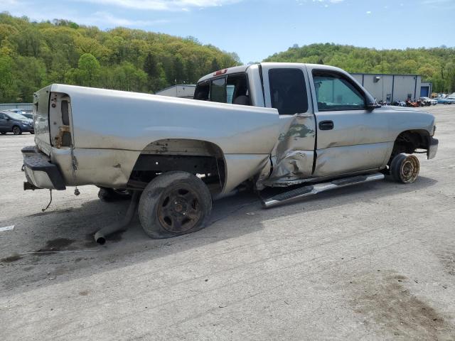 Фото 3 с аукциона – 2002 CHEVROLET SILVERADO с VIN 2GCEK19V721278843