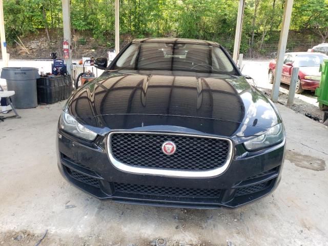 Photo 5 from auction – 2018 JAGUAR XE with VIN SAJAR4FX7JCP30284