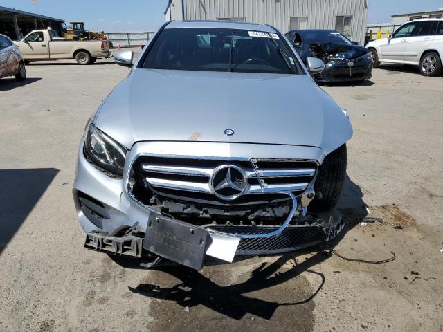 Photo 5 from auction – 2017 MERCEDES-BENZ E 300 with VIN WDDZF4JB6HA033576